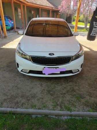 VENTA HERMOSO AUTOMOVIL TODO AL DIA