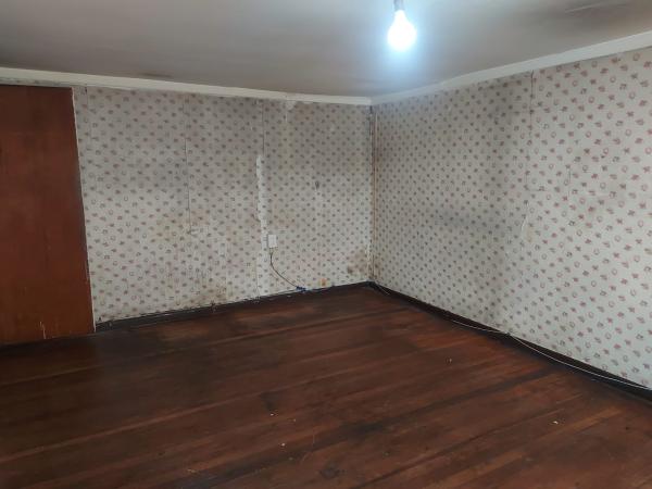 ARRIENDO PIEZA GRANDE