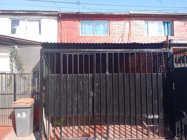 CASA 4 DORMITORIOS MAIPU