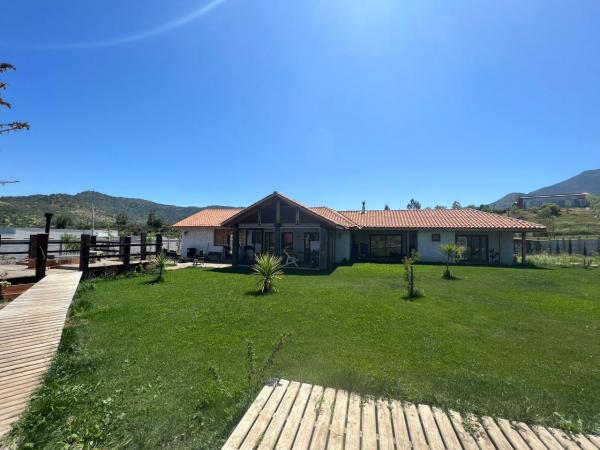 HERMOSA CASONA EN LOS MAQUIS
