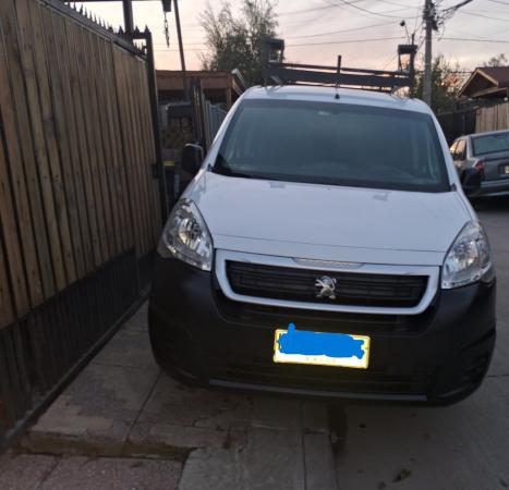 VENDO CAMIONETA PEUGEOT PARTNER 