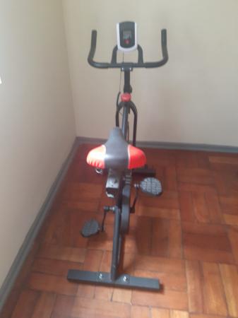 BICICLETA AEROSTÁTICA