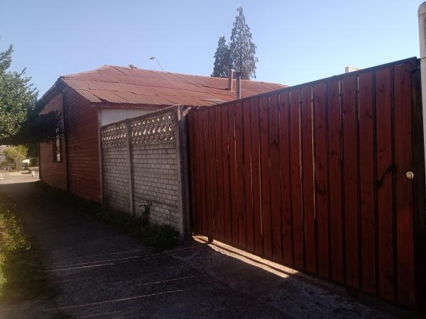 SE VENDA CASA, FRENTE A LA PLAZA DE ARMAS DE LANCO