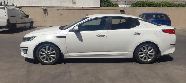 KIA OPTIMA 2.0 EX FULL EQUIPO EXCELENTE