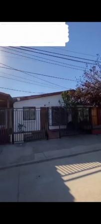 ARRIENDO CASA 