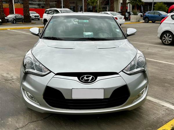 VENDO HYUNDAI VELOSTER 