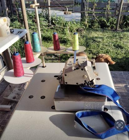 MÁQUINA OVERLOCK INDUSTRIAL