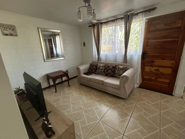 ARRIENDO CASA SOLIDA INDIVIDUAL 3D 1B  STA. MARIA