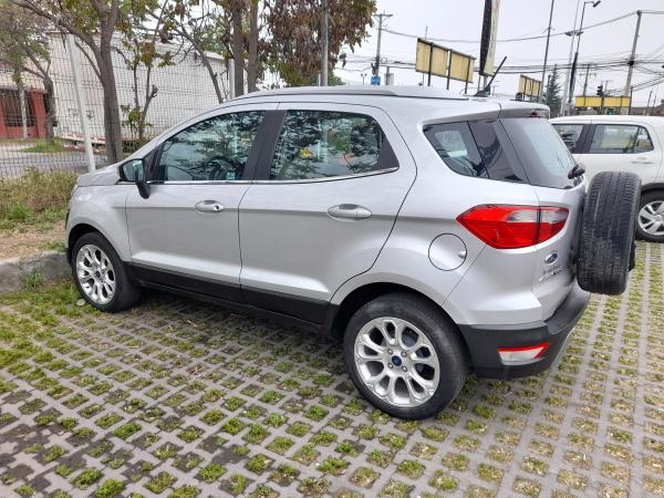  VENDO FORD ECO SPORT AÑO 2021 SEMINUEVO
