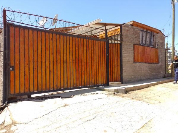 VENDO CASA EN CARTAGENA 