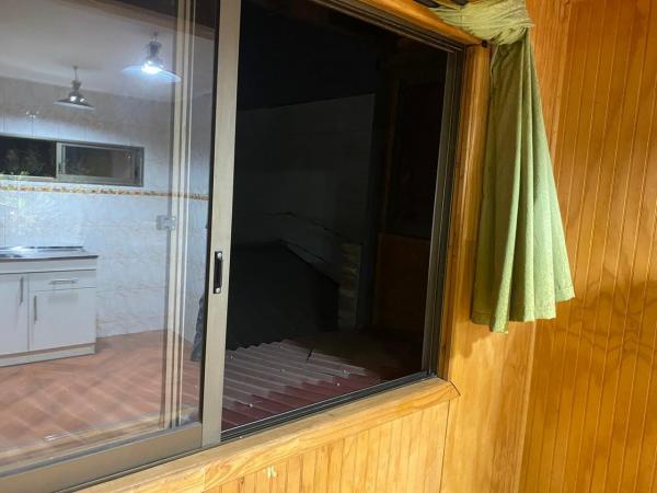 ARRIENDO CASA INTERIOR