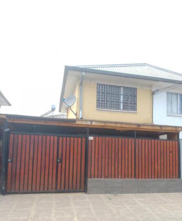 SE ARRIENDA CÓMODA CASA EN SECTOR CÉNTRICO