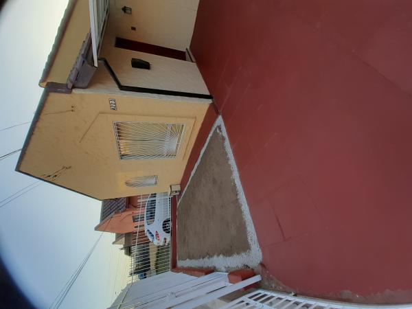 SE ARRIENDA CASA EN LA SERENA 