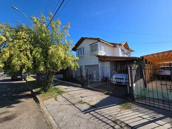 SE VENDE CASA EN CENTRO DE TALAGANTE
