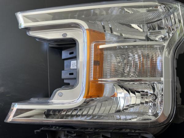 VENDO FOCOS FORD F150 XLT