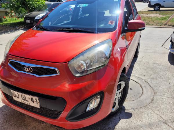 VENDO KIA MORNING 2014