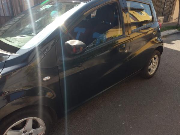 VENDO AUTO JAC J2 AÑO 2013 EXCELENTE ESTADO 1.0 M