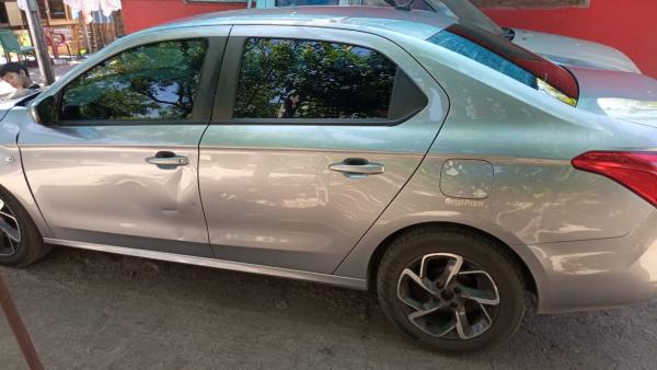 SE VENDE CITROEN C ELYCEE SHINE, POR APURO.