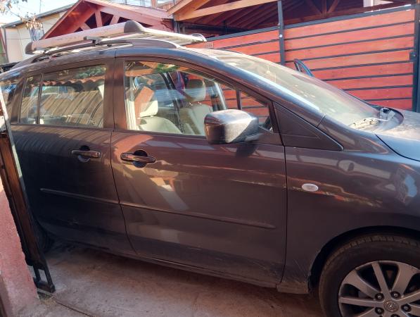 MAZDA 5  