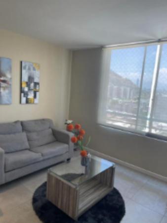 EN ARRIENDO DEPARTAMENTO PLAZA DE ARMAS