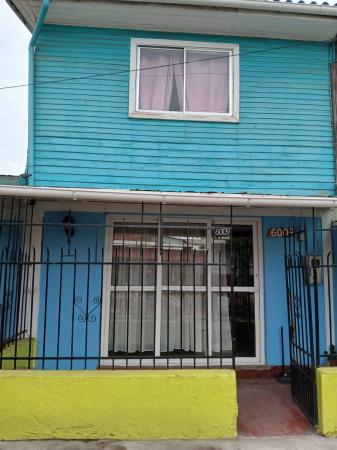 SE VENDE CASA PAC 5D 2B