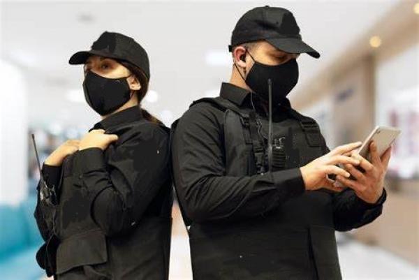 TRABAJA CON NOSOTROS. BUSCAMOS GUARDIAS OS10