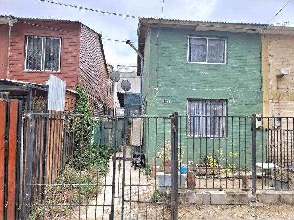 DUEÑO ARRIENDA CASA EN SECTOR TRANQUILO 