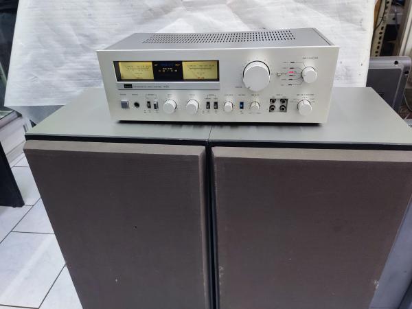 AMPLIFICADOR SANSUI MAS CAJAS DE AUDIO