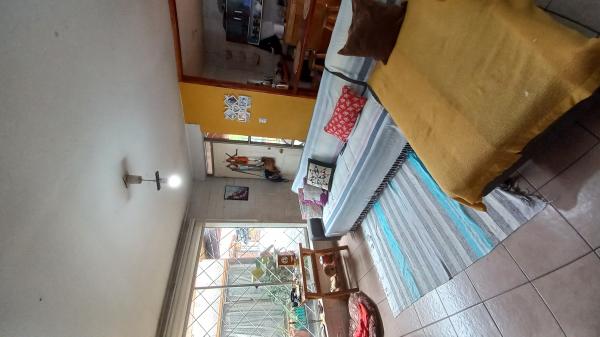 VENDO CASA EN CENTRO DE GRANEROS
