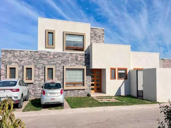 CASA EN CONDOMINIO COMUNA EL MONTE