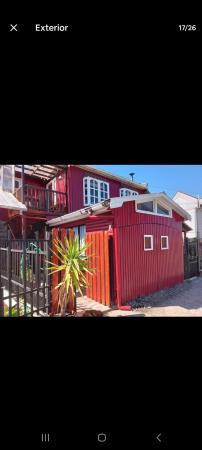 CASA CON 3 ESPACIOS HABITACIONALES INDEPENDIENTES