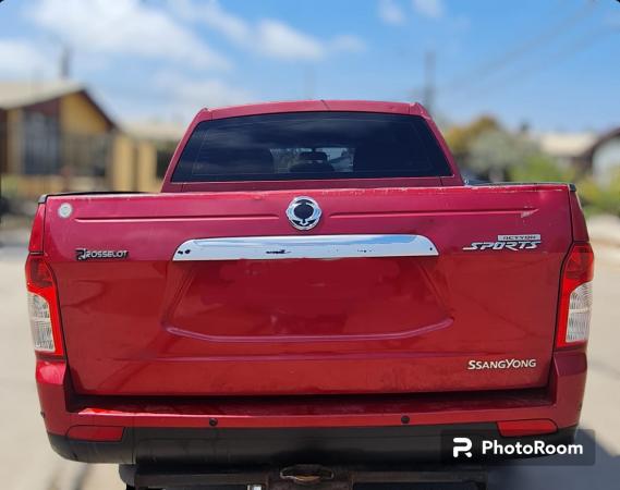 CAMIONETA POR RENOVACIÓN SE VENDE