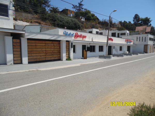 SE ARRIENDAN LOCALES COMERCIALES EN LAGUNA VERDE