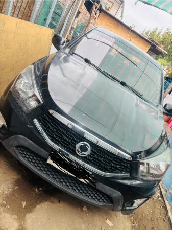 CAMIONETA SANYONG