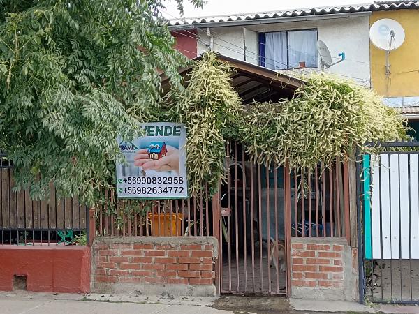 CASA DE DOS PISOS 