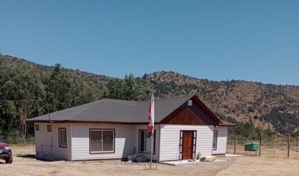 VENDO CASA AMPLIA NUEVA