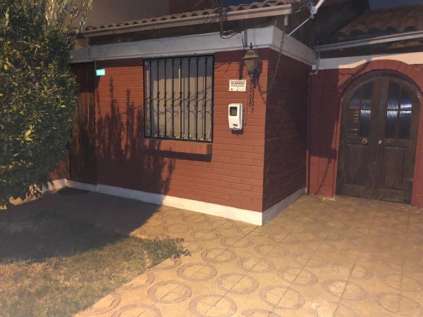 SE ARRIENDA CASA VILLA VERSALLES