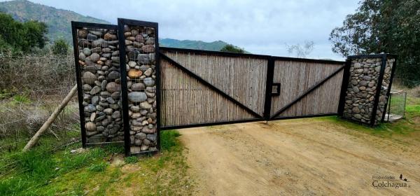 VENDO HERMOSA PARCELA, PUMANQUE.