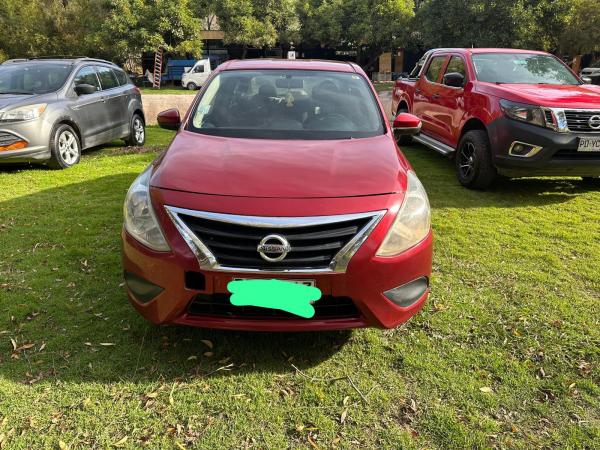 NISSAN VERSA