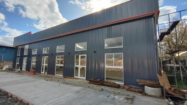 LOCAL COMERCIAL DE 320 M2 CONSTRUIDOS