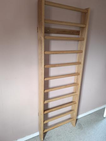 SE VENDE ESPALDERA SIN USO