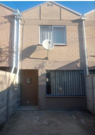 VENTA DE CASA REMODELADA.