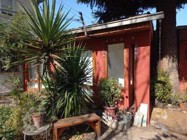 HERMOSA CASITA EN AV. OSSA CON ECHEÑIQUE, ÑUÑOA