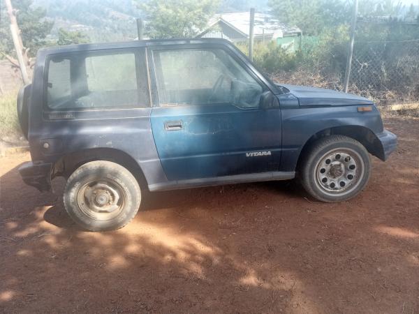 JEEP SUZUKI VITARA 4X4 IDEAL PARA CERROS DE VALPO