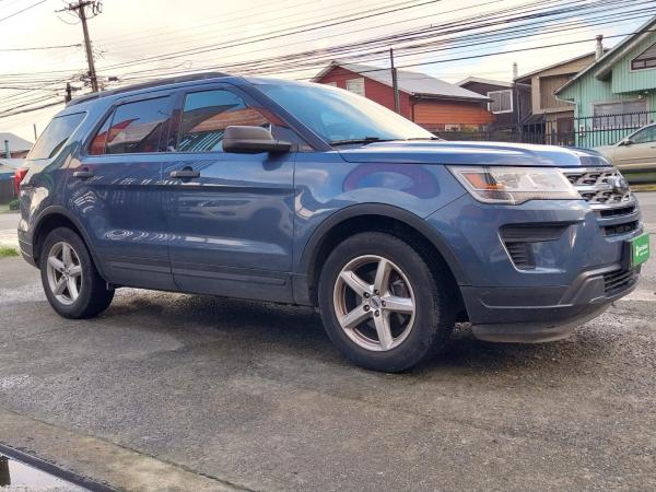 FORD EXPLORER AT 2.3