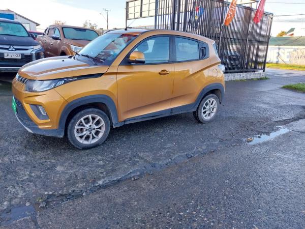 MAHINDRA KUV 100 1.2